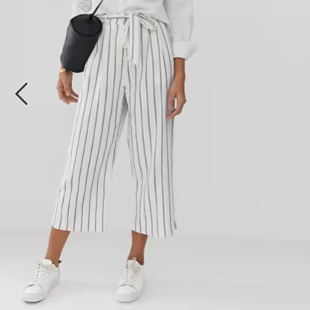 ❌ SOLD ❌ ASOS - Tie Waist Culottes / Linen Pants - Stripe - White / Grey